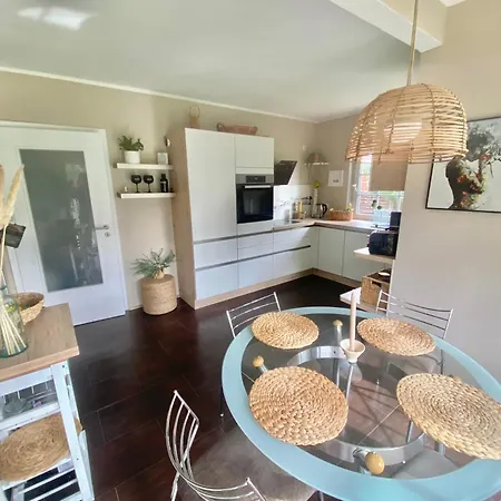 In Wald Und Seenaehe Templin